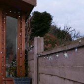 Instalatie de Craciun Liniara Yoto, 22 m, din care 1 m Prelungitor 220V, 300 LED, 8 jocuri de lumini